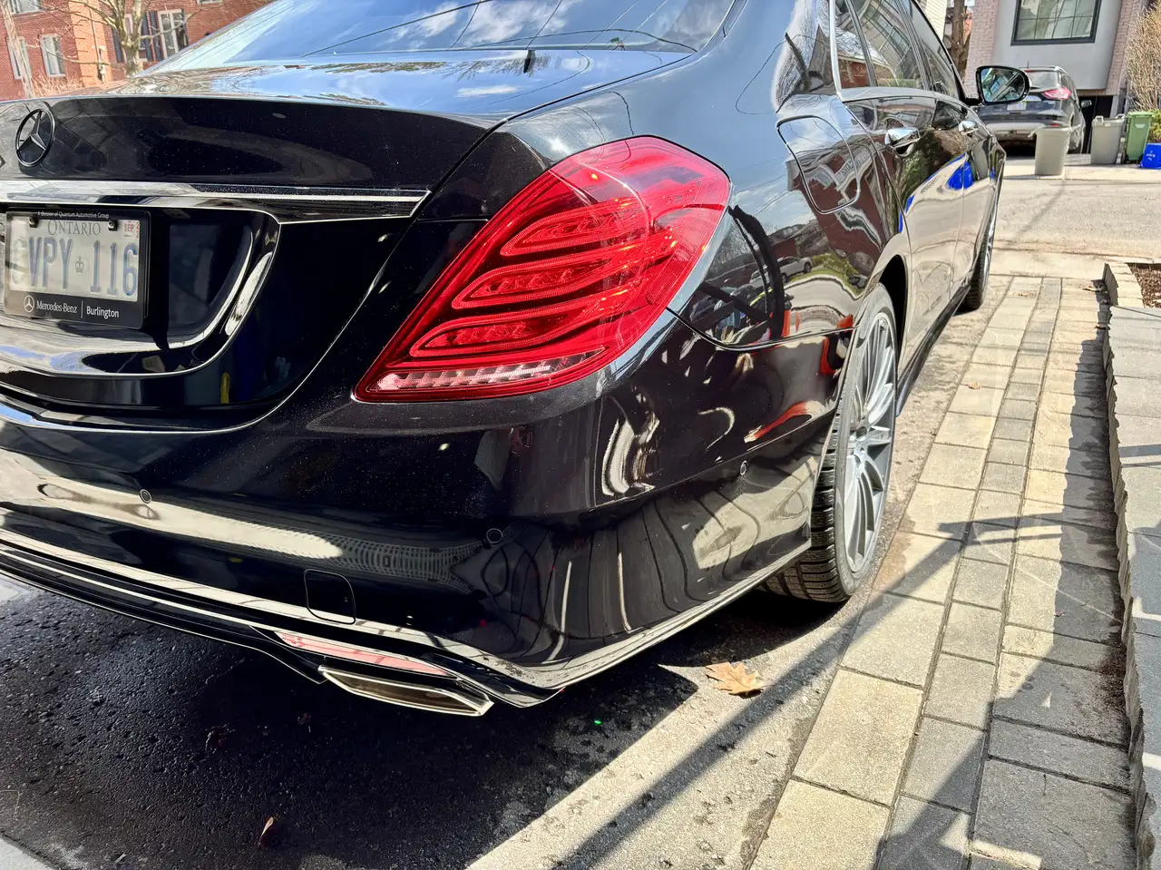 Mercedes-Benz S-Class снимка Mercedes-Benz S-Class