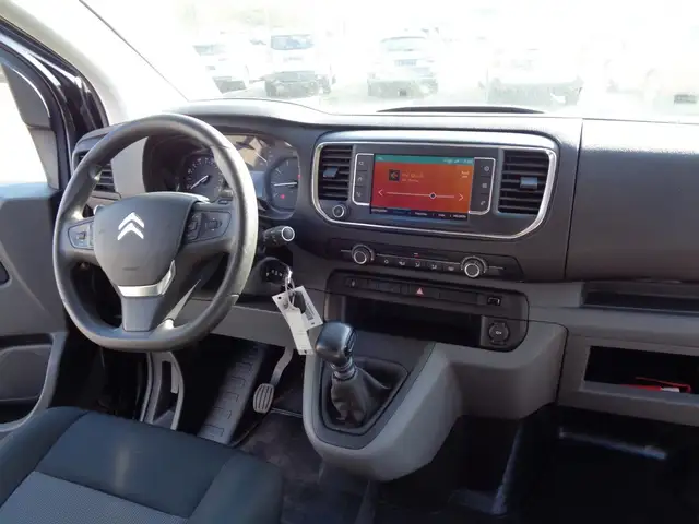 Citroen Jumpy view 6