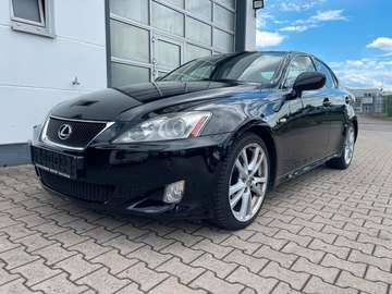 SPORT/LEXUS S-HEFT/SHZ/NAVI/KAMERA