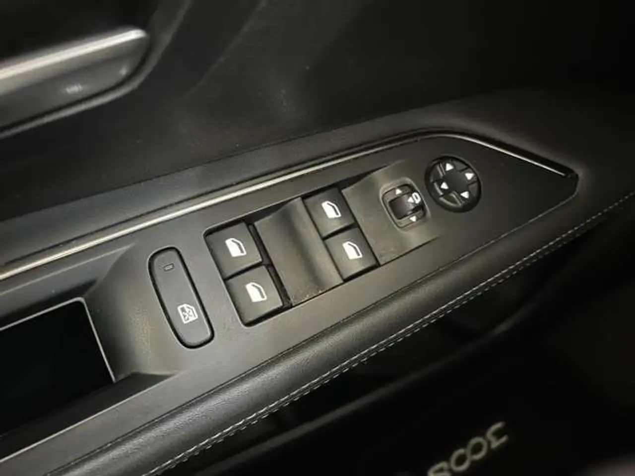 Peugeot 3008 3008 — photo 23