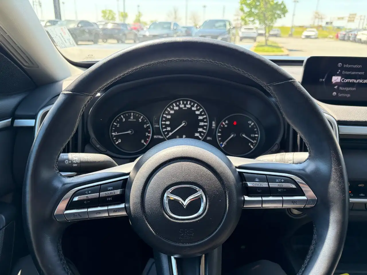Mazda CX-50 снимка Mazda CX-50