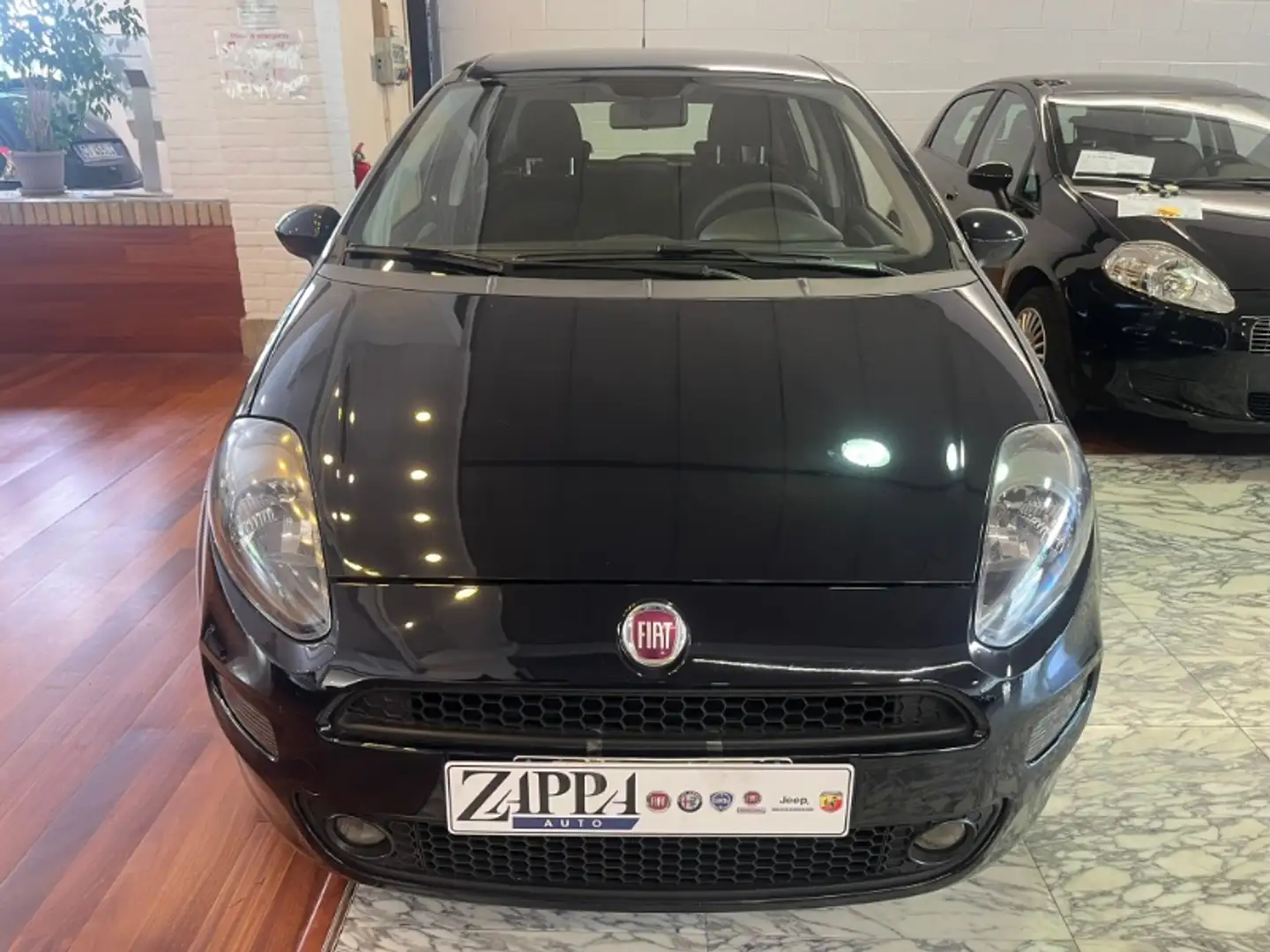 Fiat Punto 5 Porte 1.3 Multijet II Lounge Nero - 2