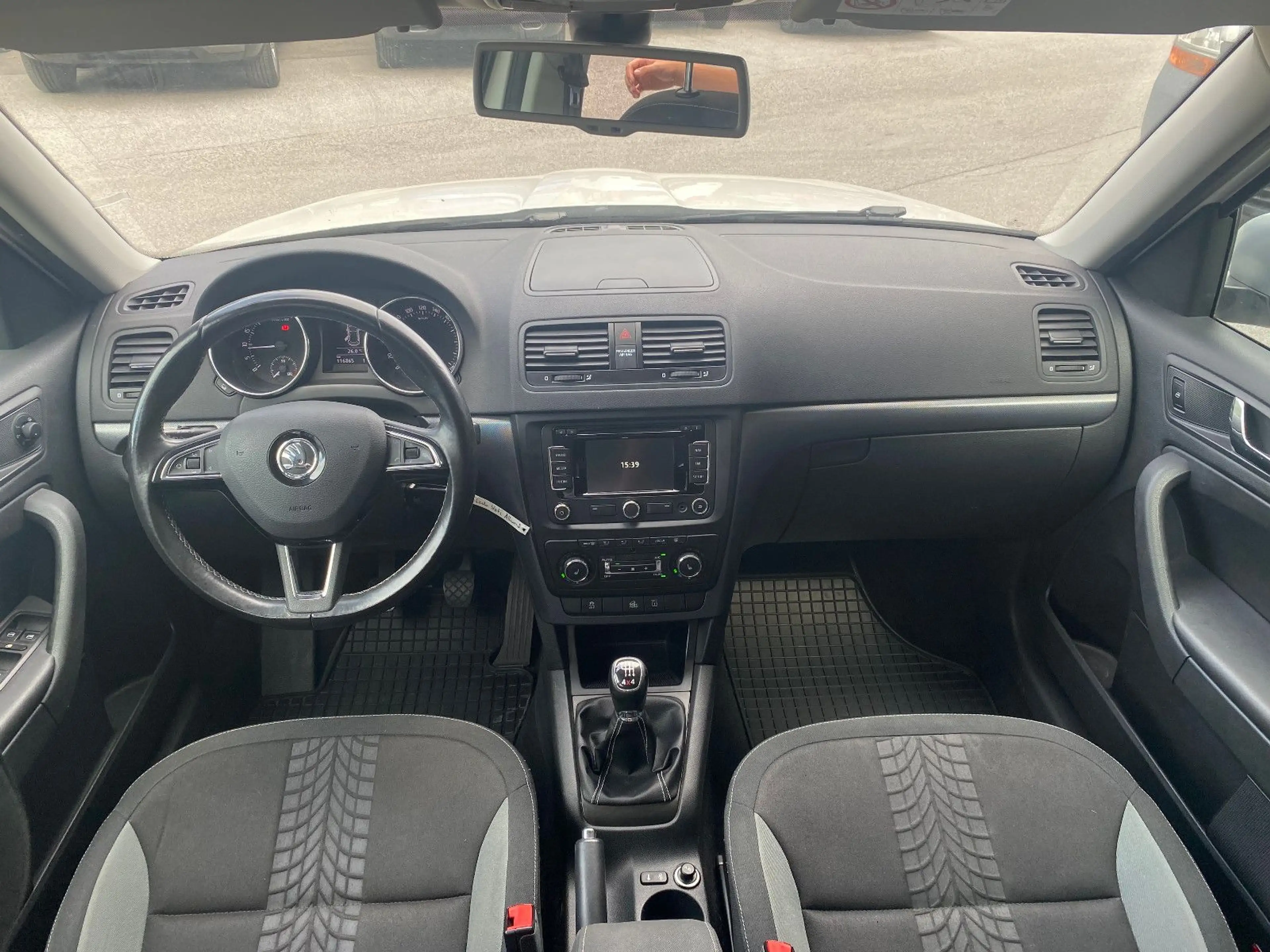 Skoda Yeti Adventure 4x4 +Nav+Sitzh.+ AHK +Bremsen neu — photo 8