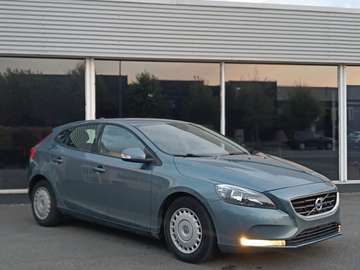 1.6 D2 Momentum AIRCO/PDC/CRUISE CONTROL/GPS