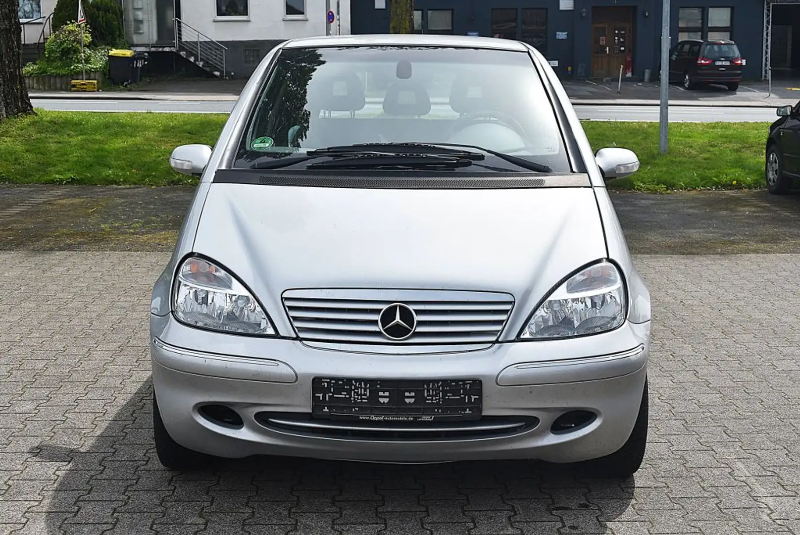 Mercedes-Benz A 140 Elegance (Getriebeprobleme) Argent - 2