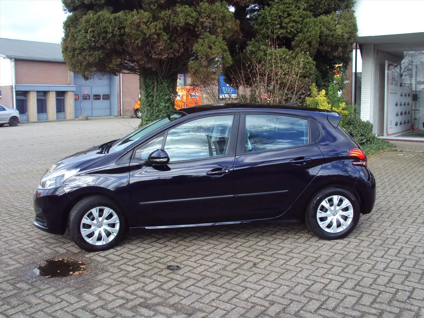 Peugeot 208 1.2 Puretech 82pk 5D Active Blauw - 2