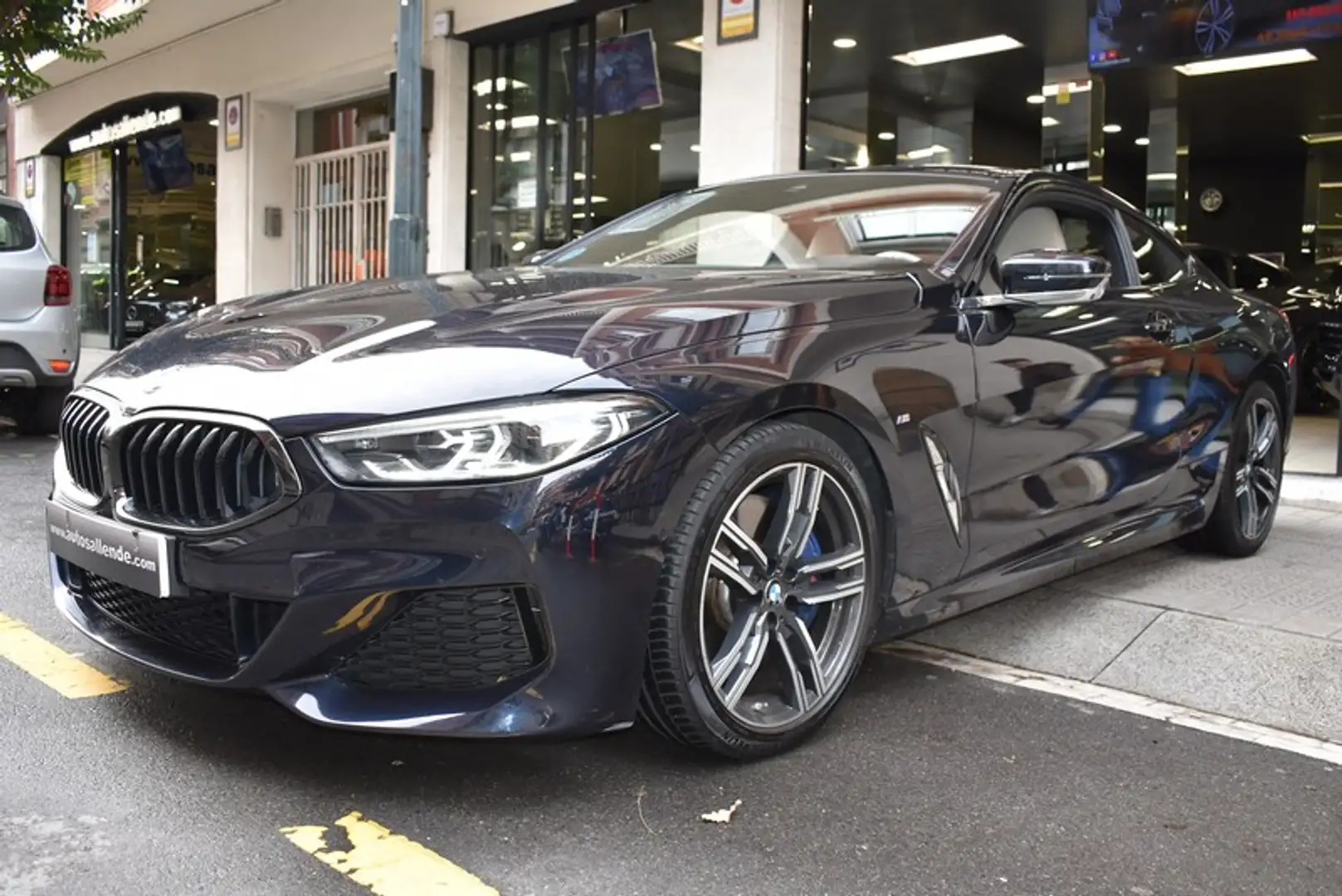 BMW 840 840iA Coupé Negro - 2
