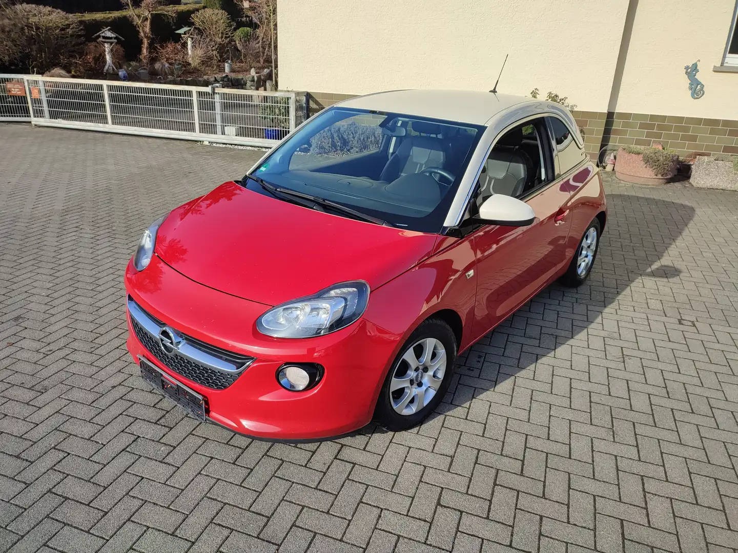 Opel Adam 1,4 mit 100PS 1. Hand TüV +Insp NEU Rot - 1
