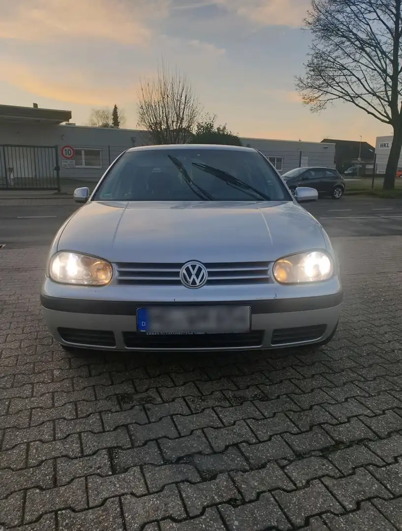 Volkswagen Golf 1.9 TDI Edition - 1