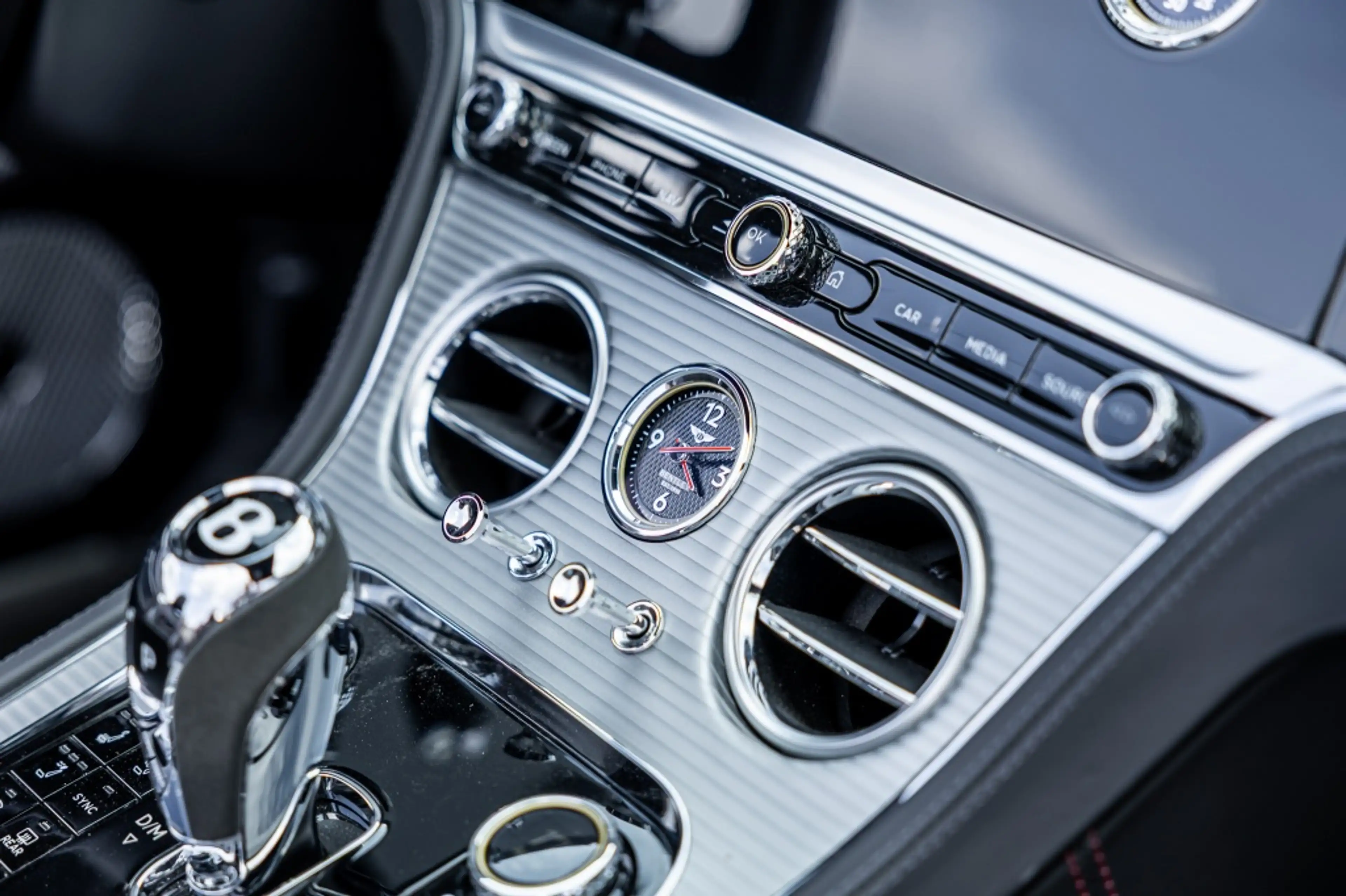 Bentley Continental GTC V8S | Rotating display | 1e Eig. | 22" | Night Vis — photo 3
