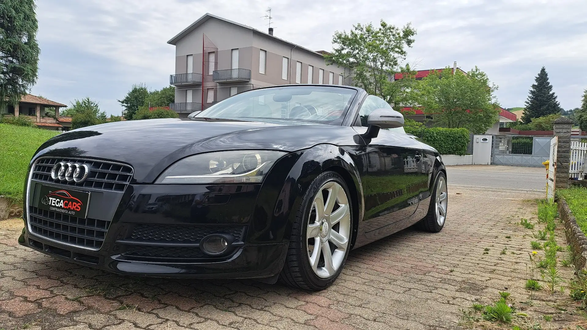 Audi TT Roadster 2.0 tfsi - 2