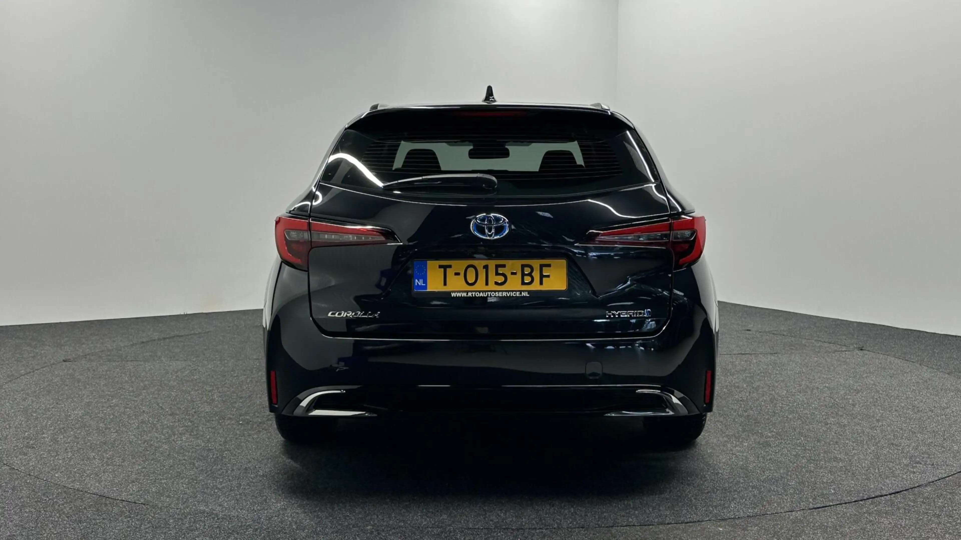 Toyota Corolla Touring Sports Hybrid 140 Active CAMERA CARPLAY NA — photo 7