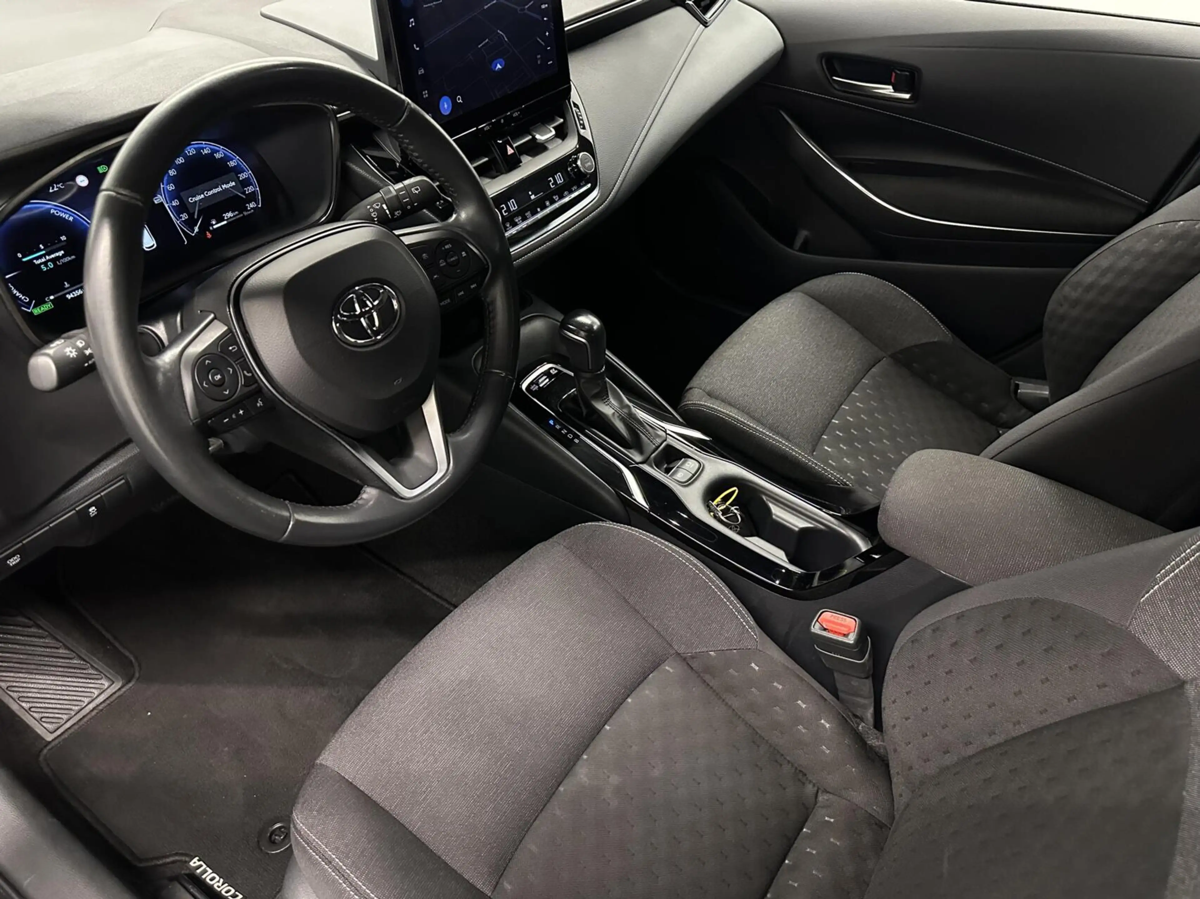 Toyota Corolla Touring Sports Hybrid 140 Active CAMERA CARPLAY NA — photo 15