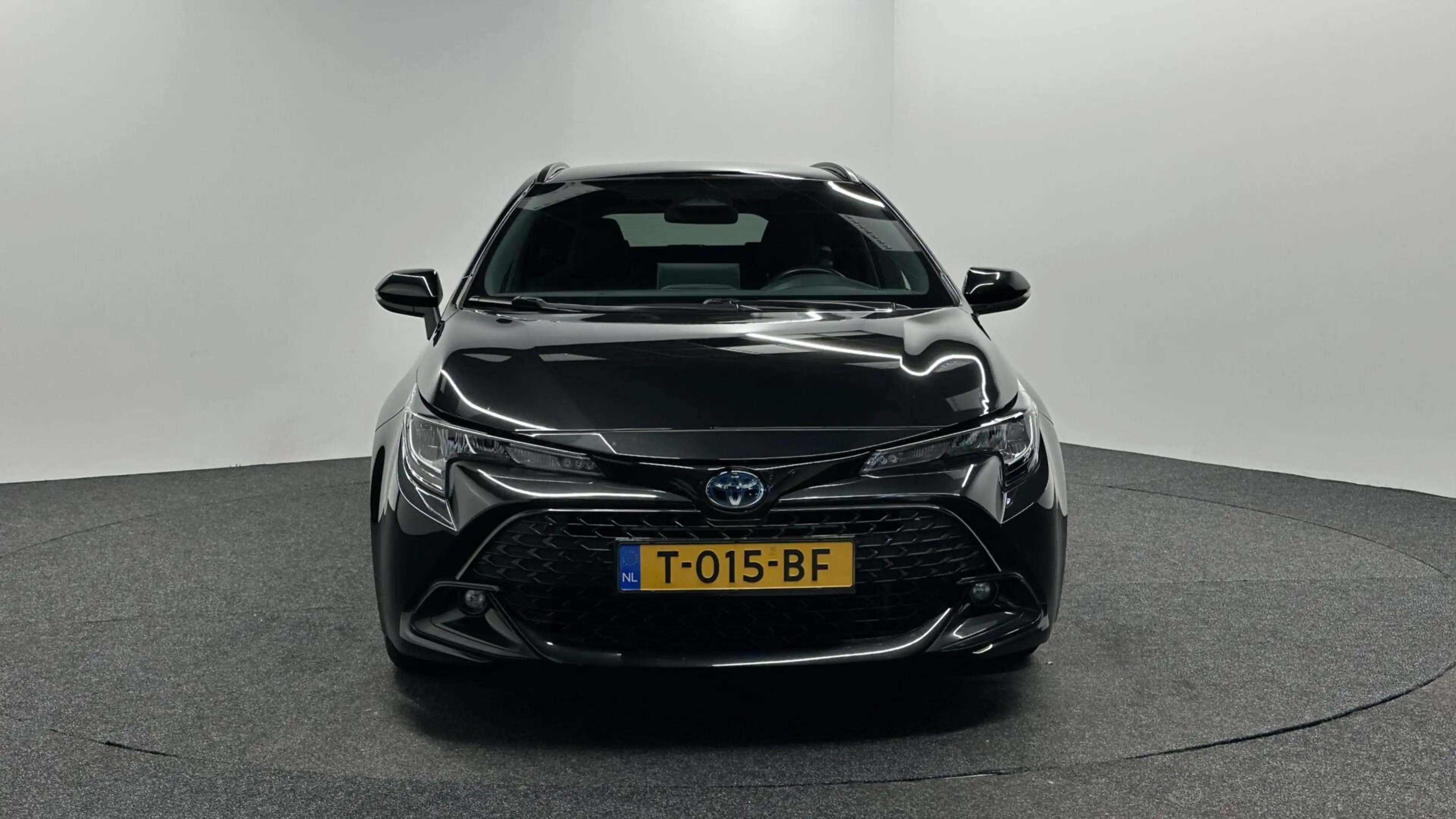 Toyota Corolla Touring Sports Hybrid 140 Active CAMERA CARPLAY NA — photo 6
