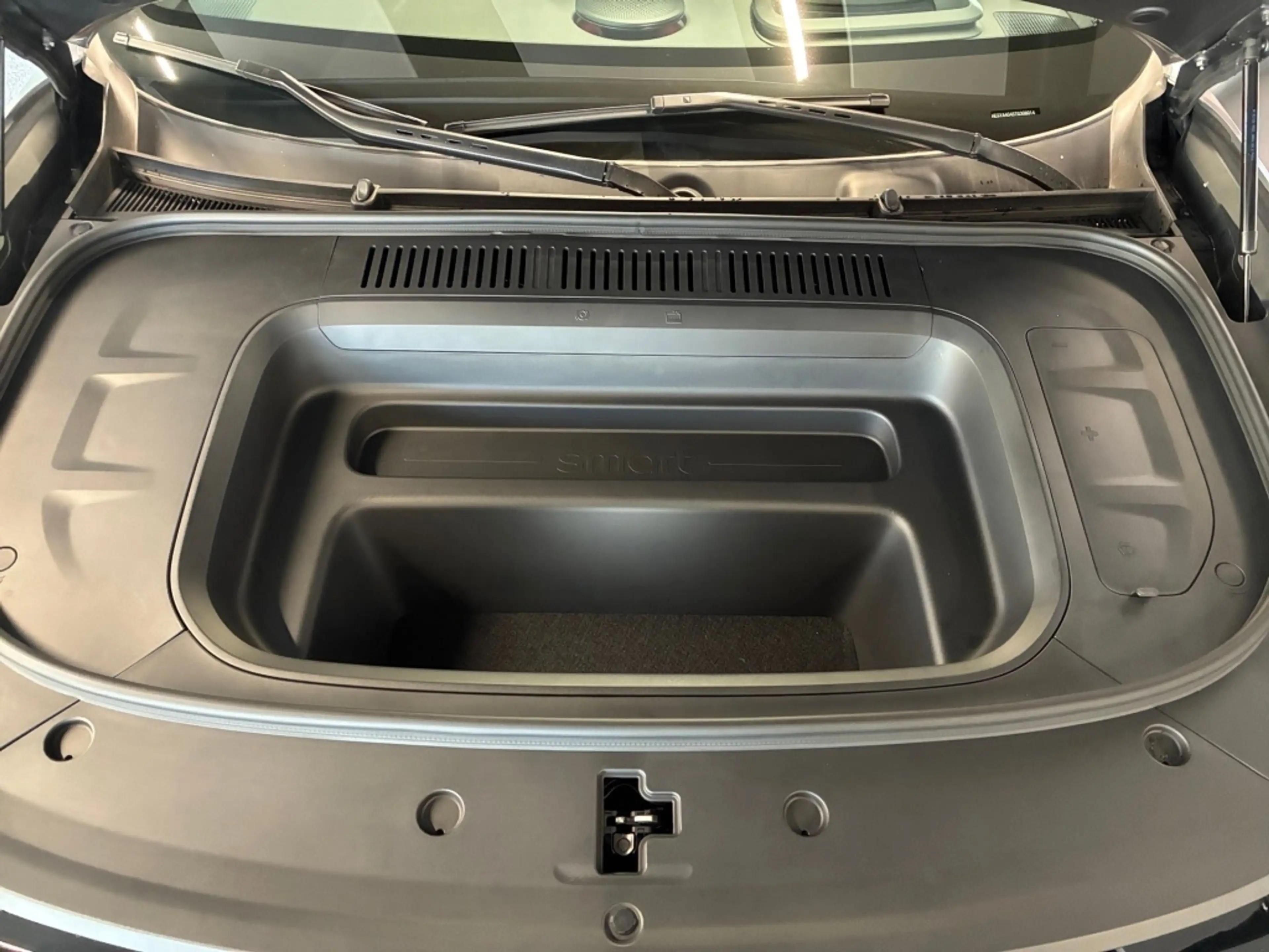smart #5 BRABUS  KAMERA+PANO+StHz+360°+HuD+NAVI+AUT — photo 4