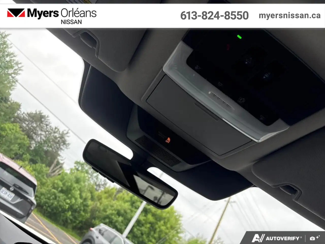 Nissan Pathfinder fotografie Nissan Pathfinder