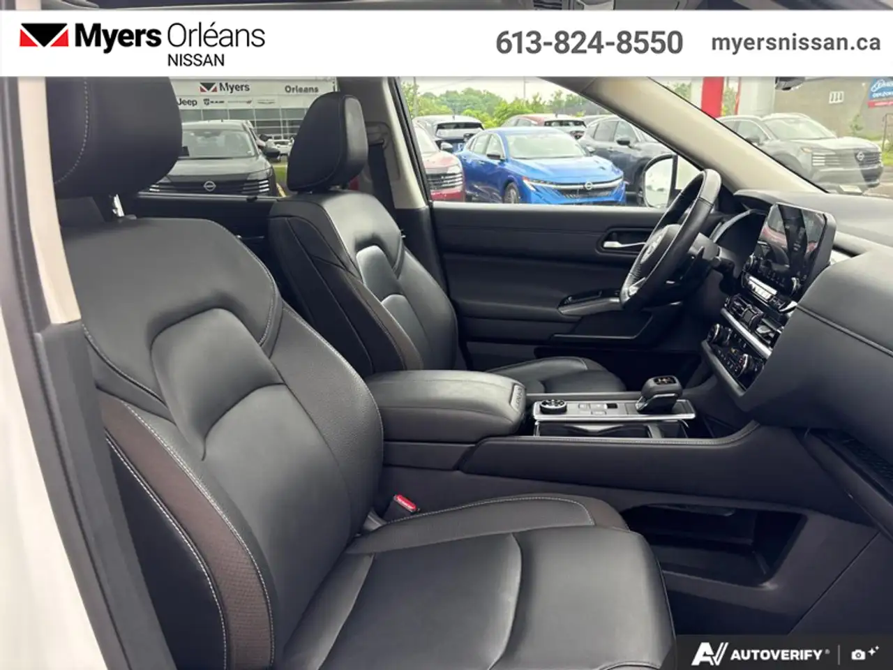 Nissan Pathfinder fotografie Nissan Pathfinder