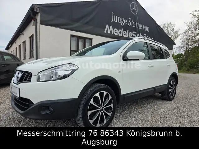 Nissan Qashqai+2 7 Sitzer*R.Kamera*Navi*AHK*Panoramadac