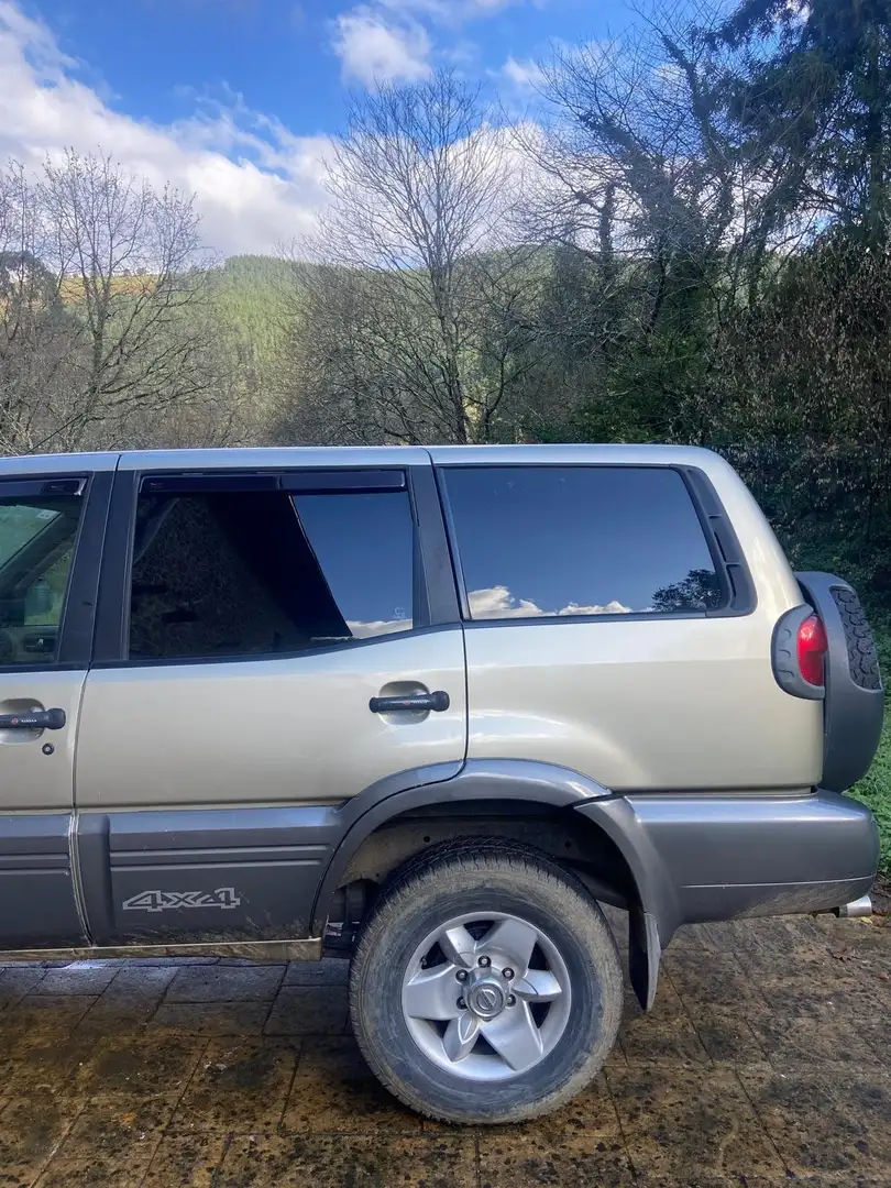 Nissan Terrano 3.0 DI Luxury - 2