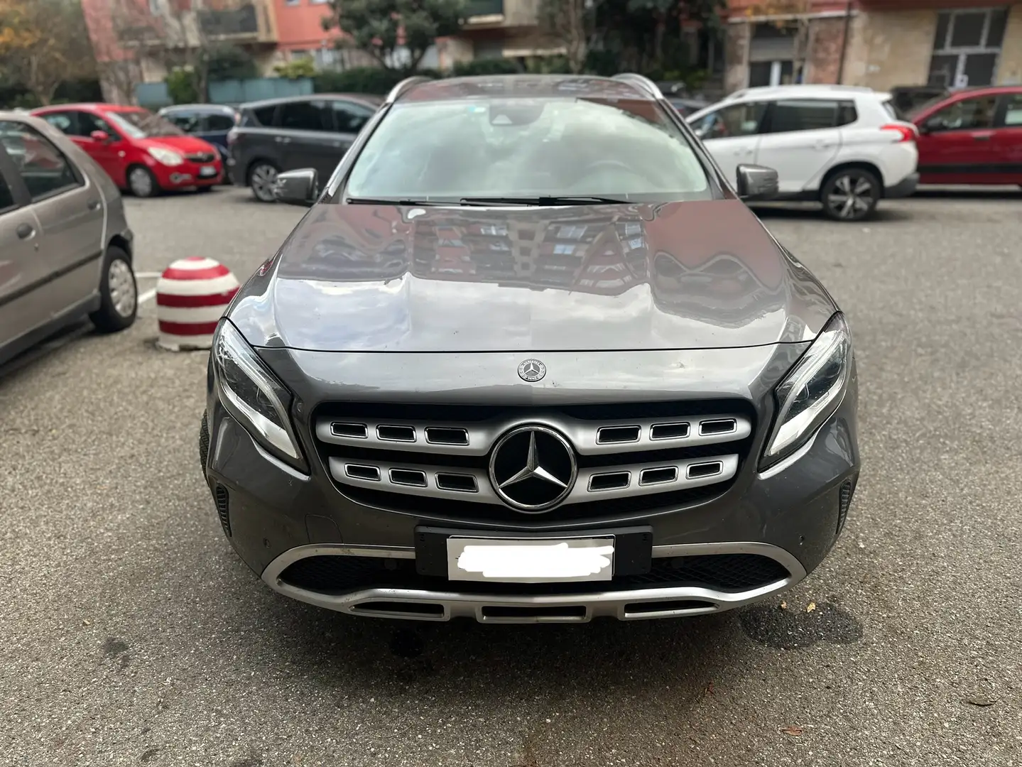 Mercedes-Benz GLA 220 GLA 220 d Sport 4matic auto Grigio - 2