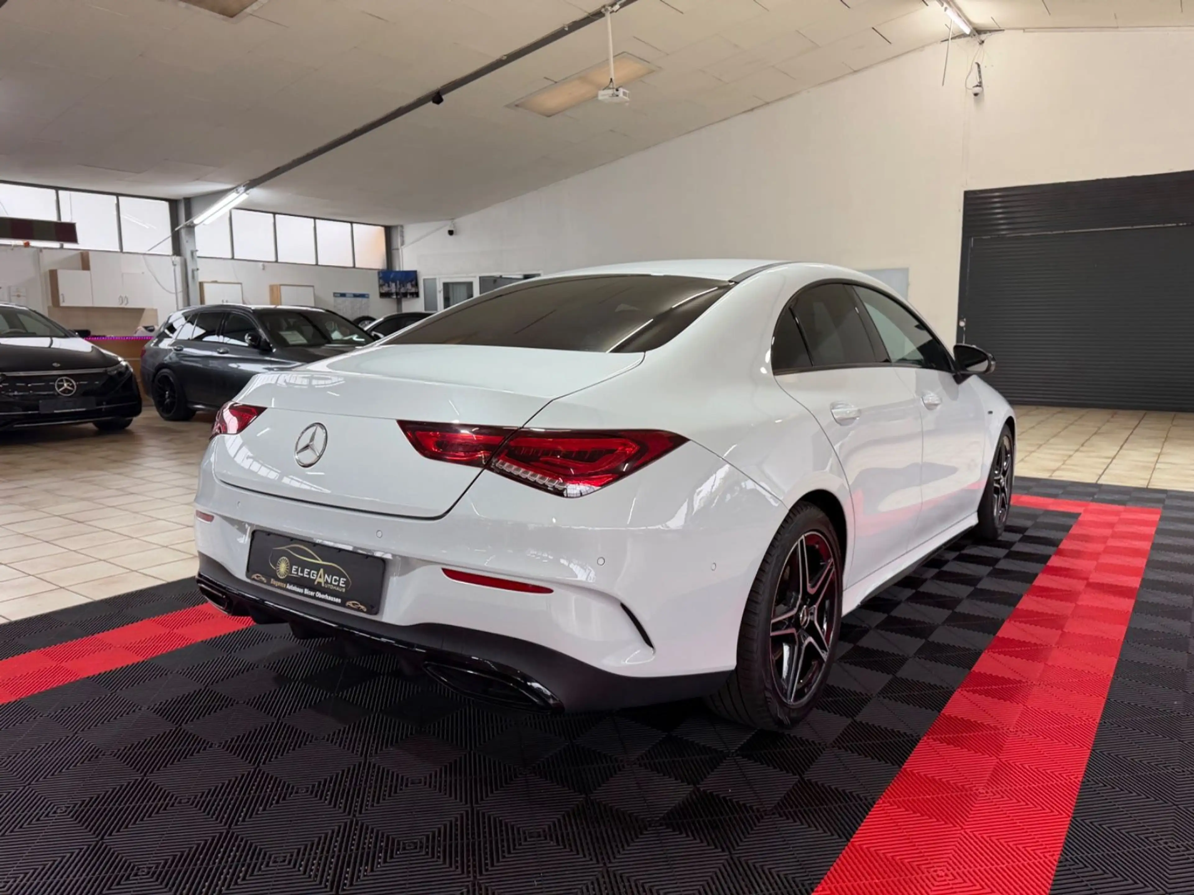 Mercedes-Benz CLA 220 d Edition*AMG-LINE*NIGHT-PAKET*LED* — photo 6