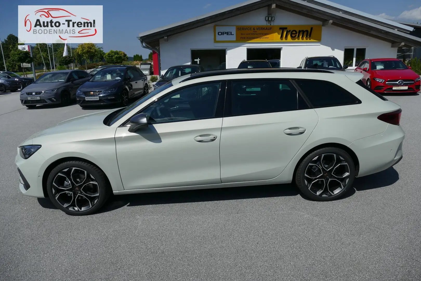 CUPRA Leon 1.5 e-TSI DSG 150 PS Facelift Panorama AHK Navi... Grau - 2