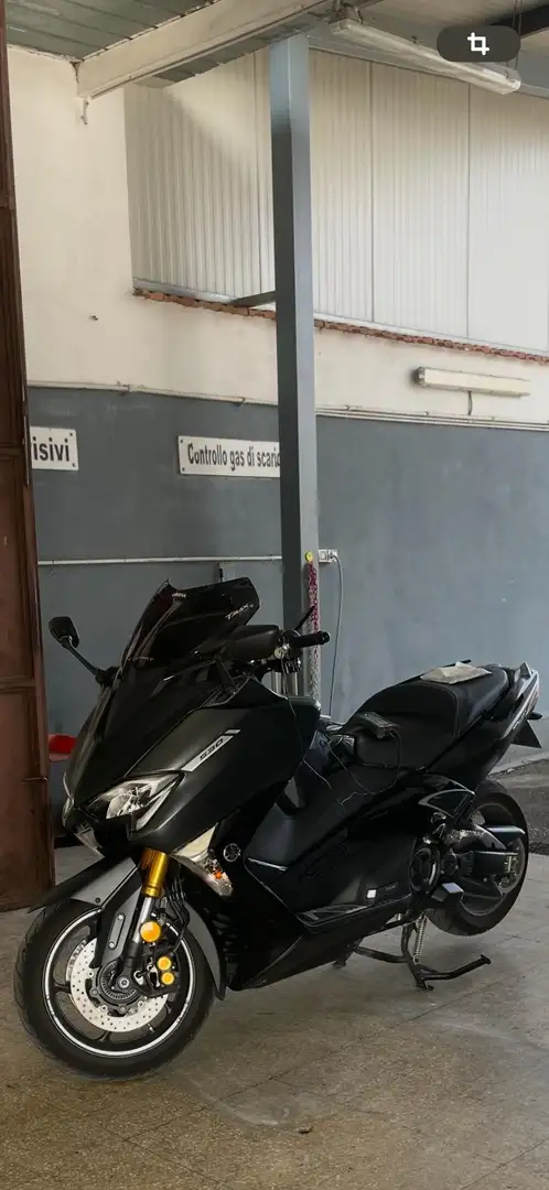 Yamaha TMAX 530 T-MAX 530 SX MAGGIO 2017 Negro - 1