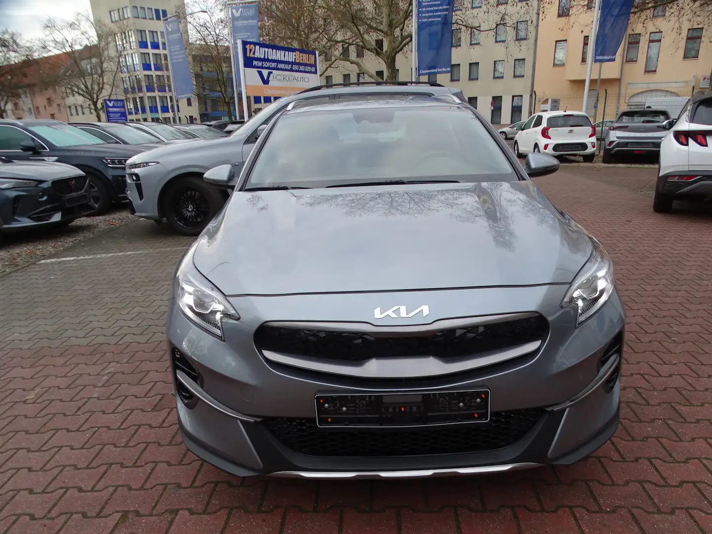 Kia XCeed 1.6 Plug-in Hybrid Vision Automatik , Grau - 2