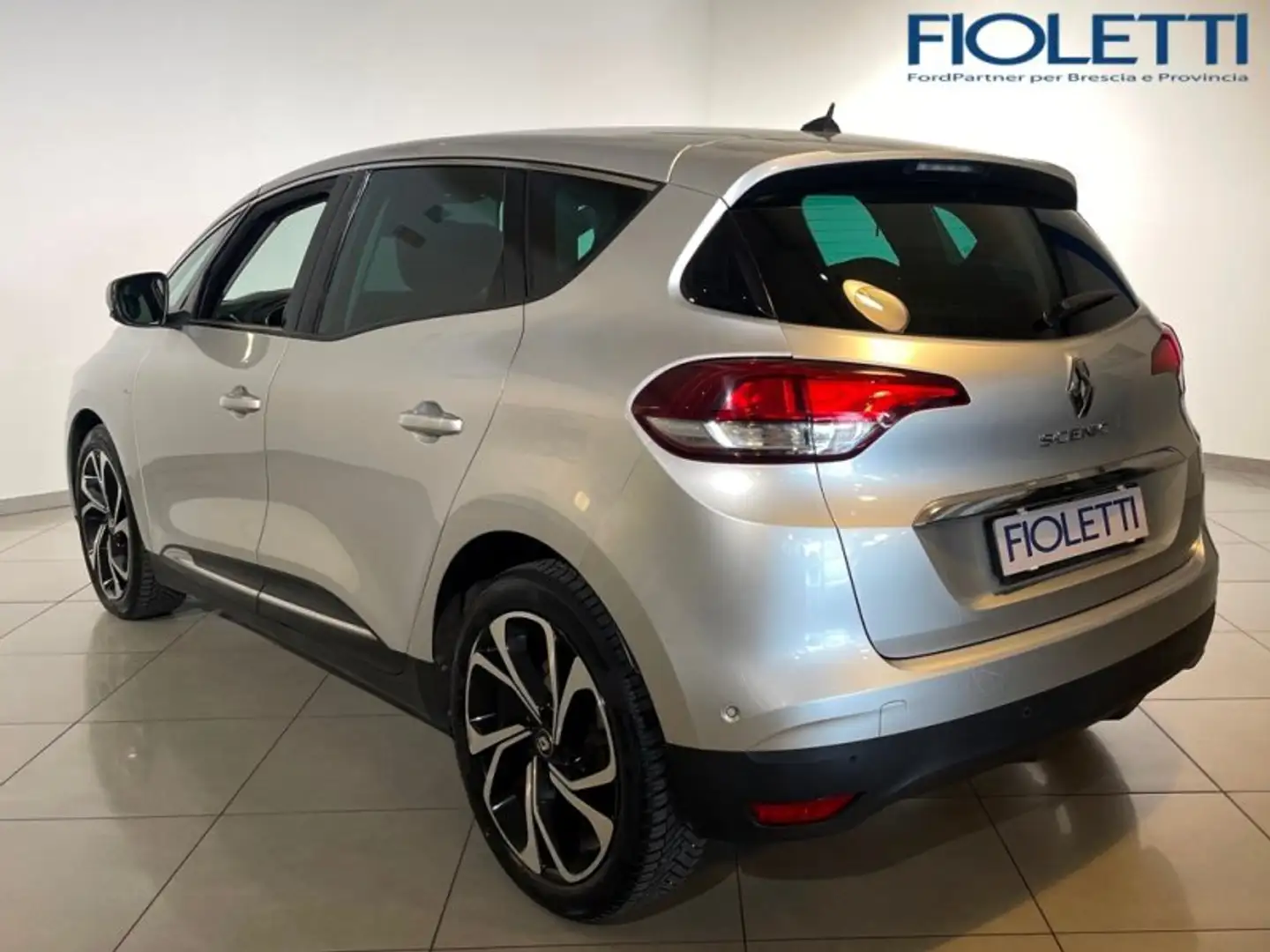 Renault Scenic 4ª SERIE DCI 160 CV EDC ENERGY BOSE Срібний - 2