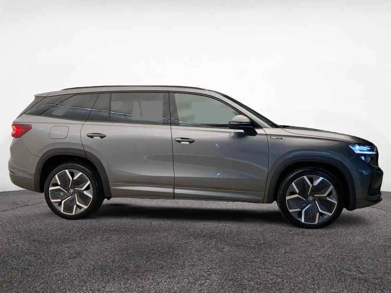 Skoda Kodiaq Sportline TSI DSG 4x4 7S *AHK*STDHZ*HUD* 6