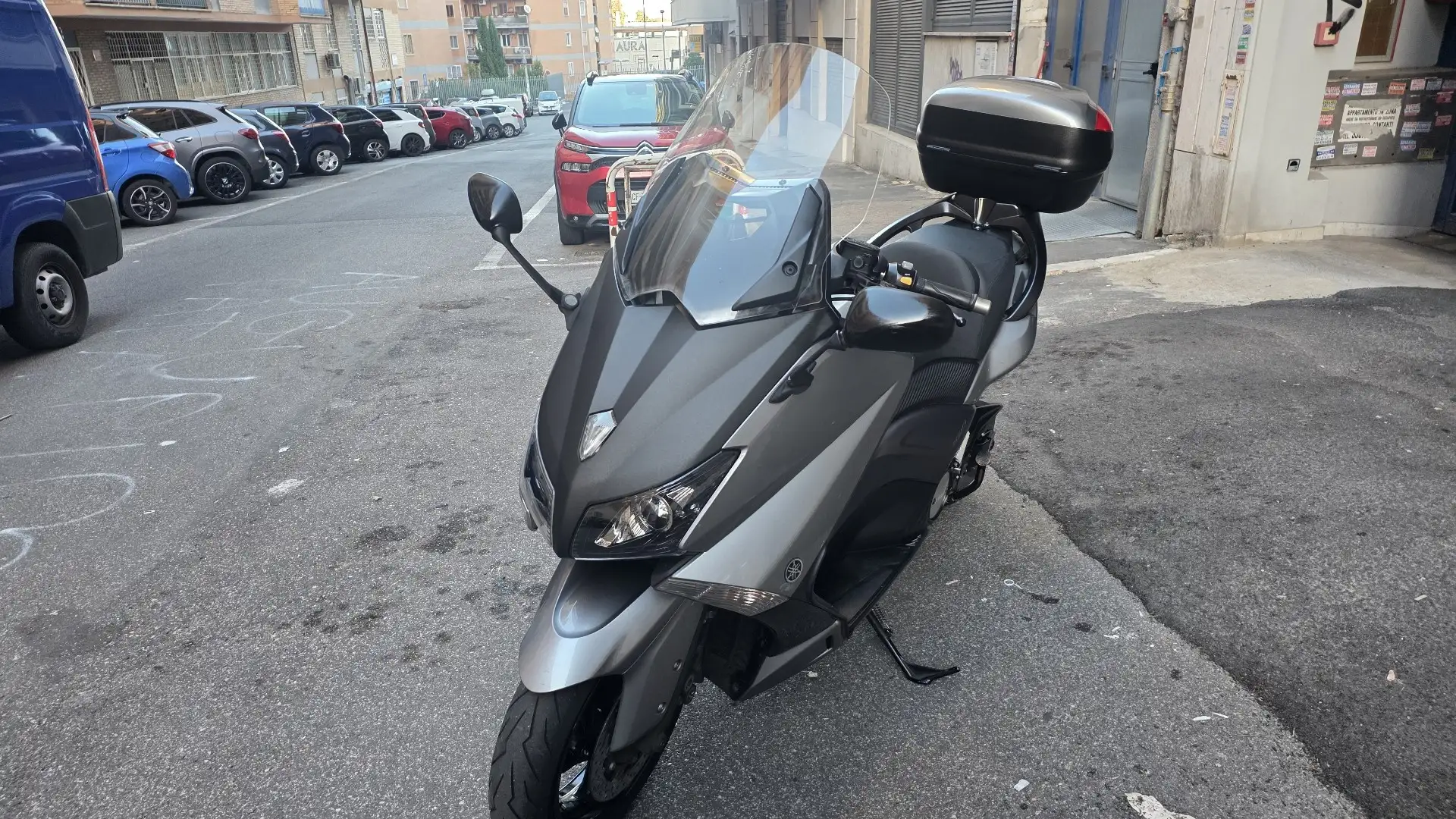 Yamaha TMAX 530 Grigio - 1