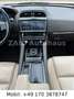Jaguar F-Pace F-PACE Prestige AWD 3.0 R-Line*KAMERA*PANORAMA Schwarz - thumbnail 13