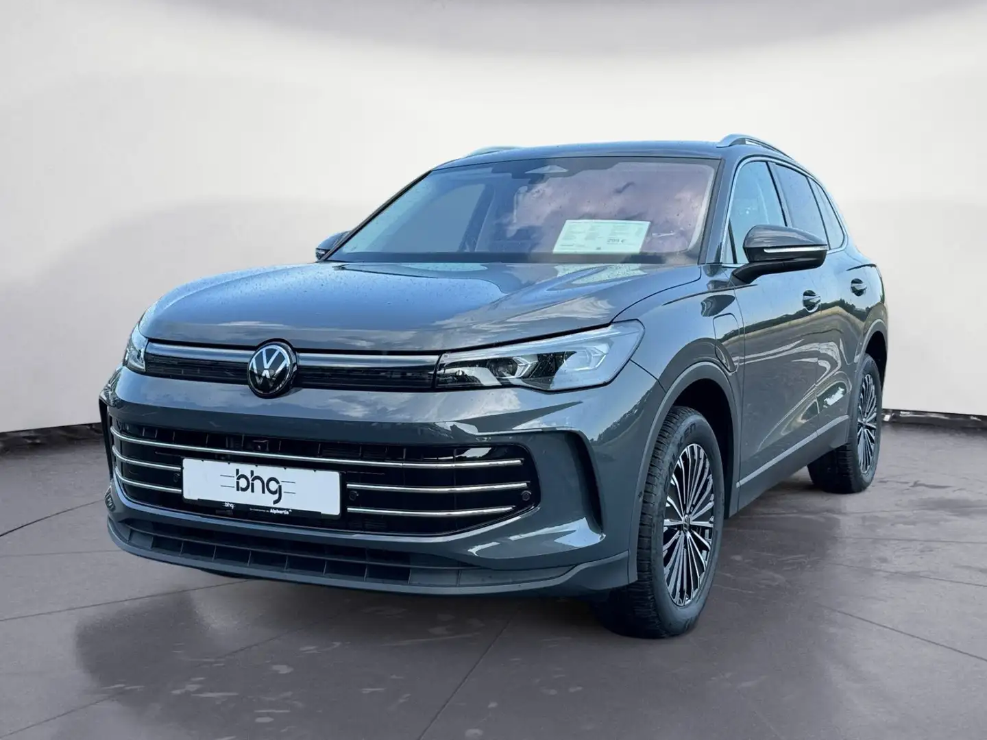 Volkswagen Tiguan 1.5 TSI eHybrid DSG Elegance AHK HUD KAME Grau - 2