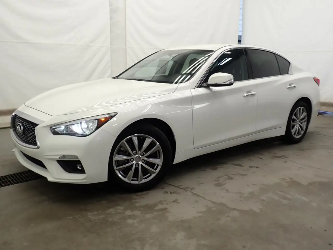 2023 Infiniti Q50