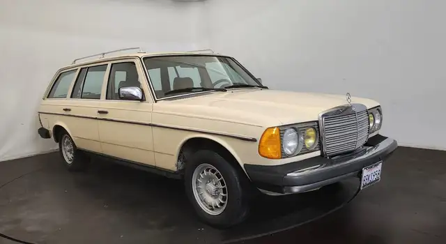 Mercedes-Benz 300 TD wagon