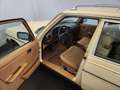 Mercedes-Benz 300 TD wagon Beige - thumbnail 5
