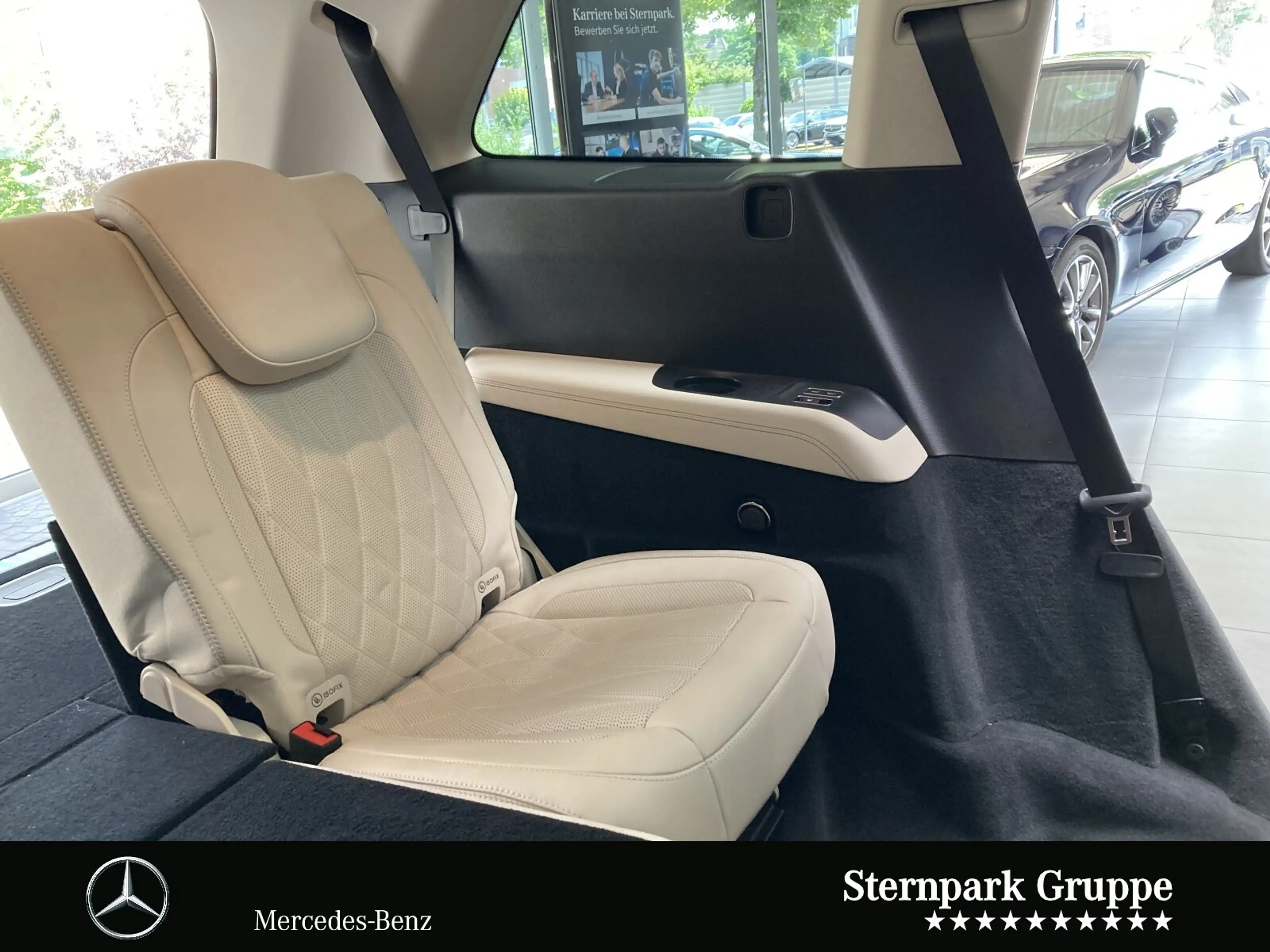 Mercedes-Benz GLS 63 AMG GLS 63 AMG 4M+ Ultimate,StHZ,Pano,AHK,4xSitzkl. — photo 13