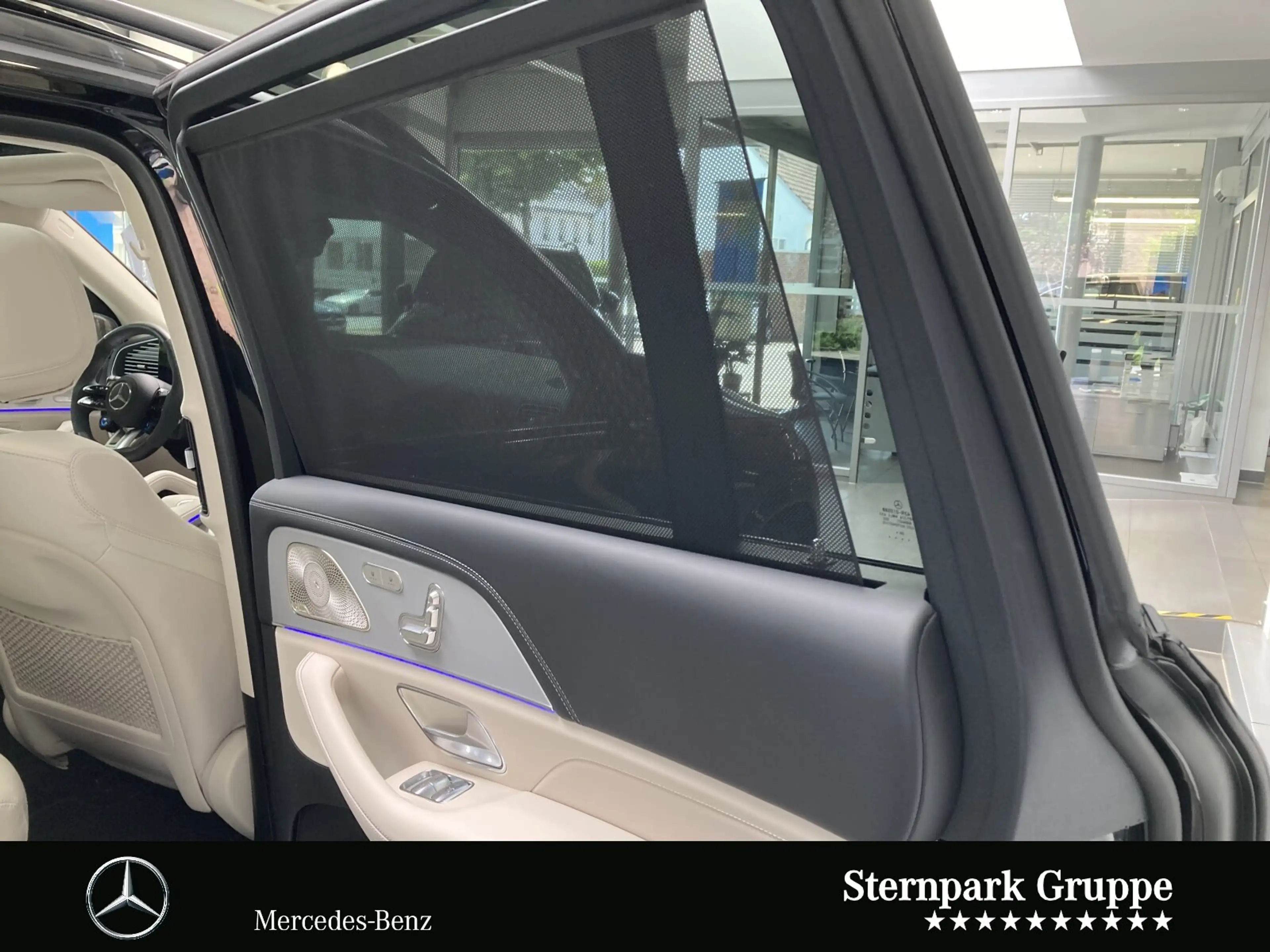 Mercedes-Benz GLS 63 AMG GLS 63 AMG 4M+ Ultimate,StHZ,Pano,AHK,4xSitzkl. — photo 10