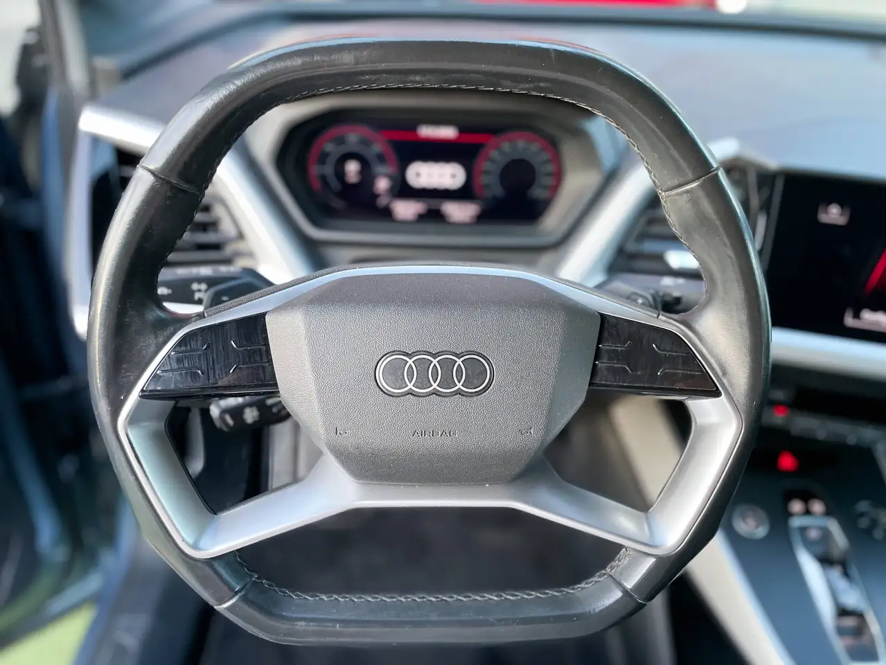 Audi Q4 e-tron — photo 13 sur 50