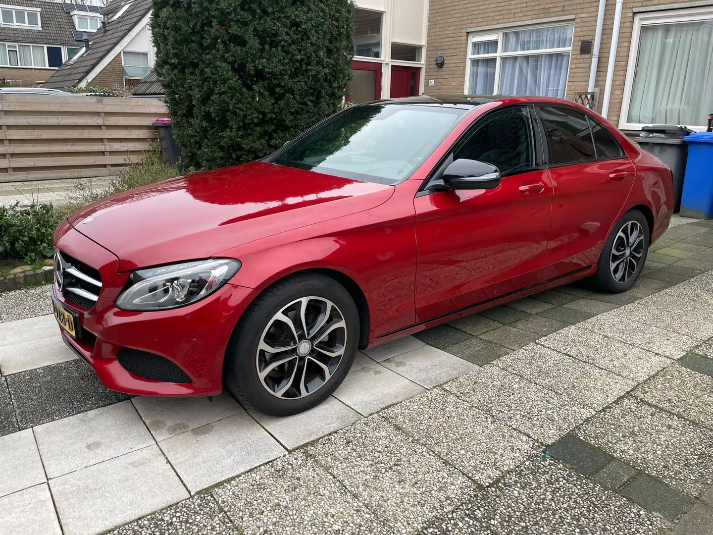 Mercedes-Benz C 180 7G-TRONIC AMG Line Rood - 2
