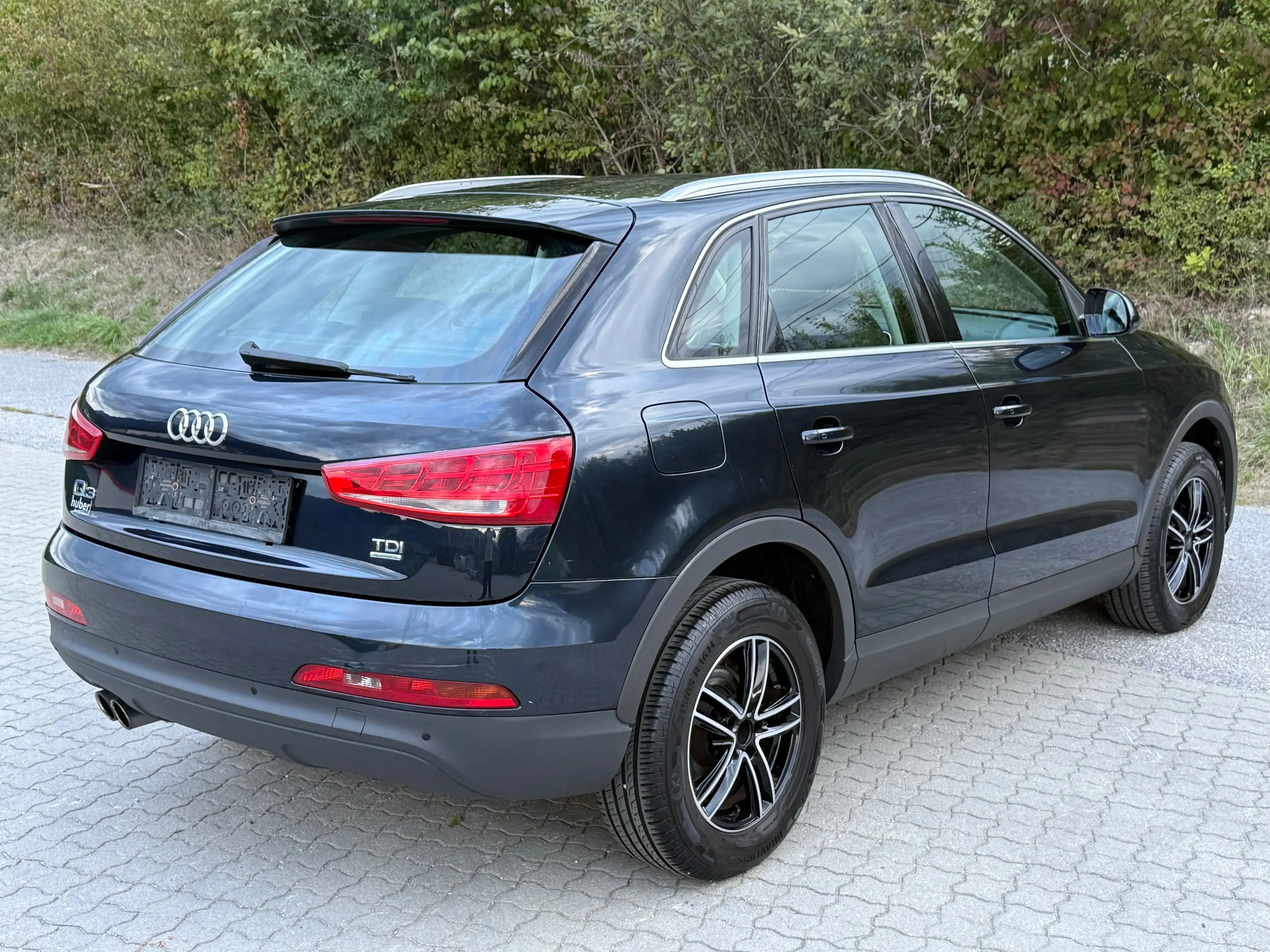 Audi Q3 2.0 TDI quattro S-Tronic — photo 8
