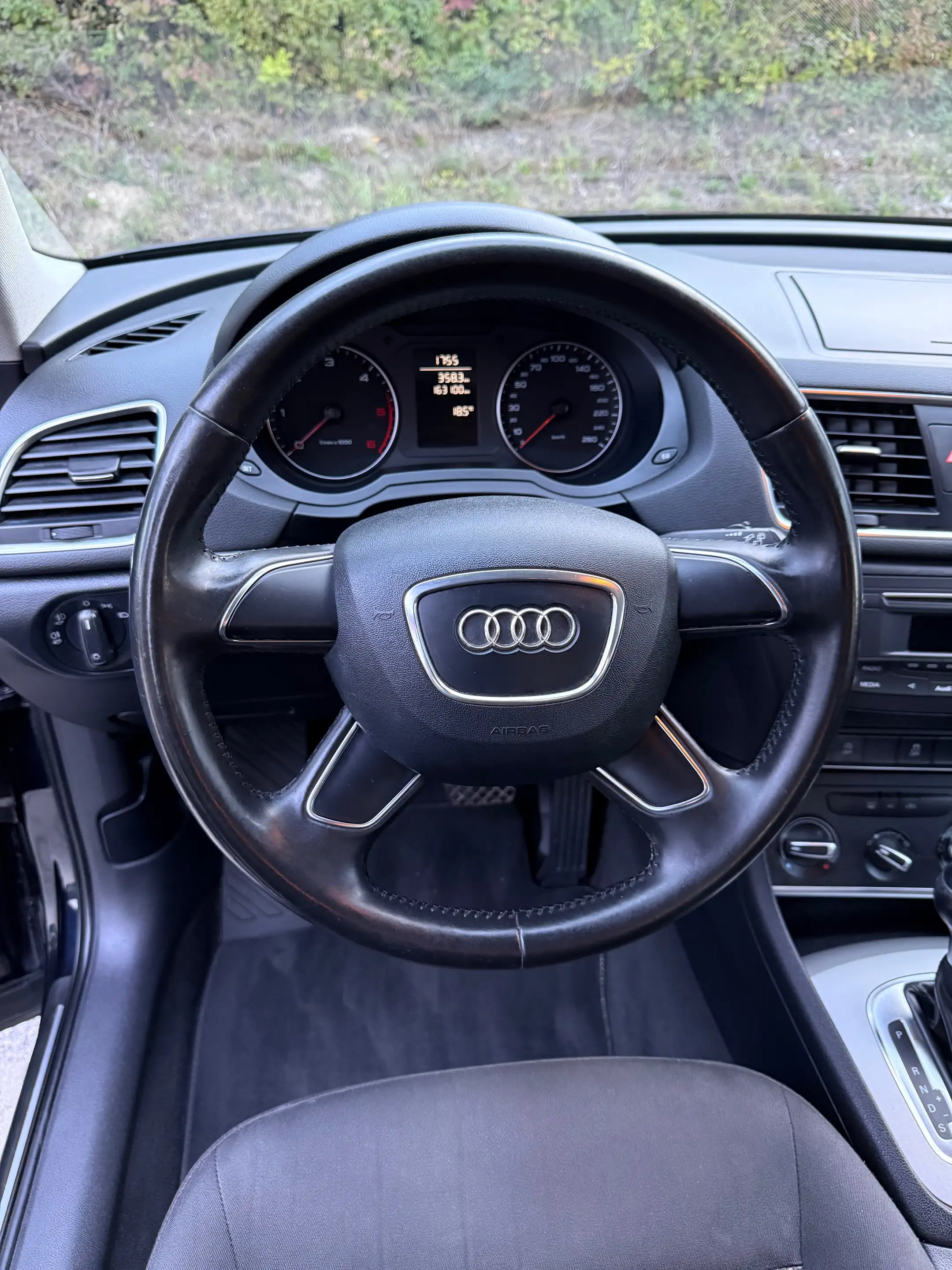 Audi Q3 2.0 TDI quattro S-Tronic — photo 10