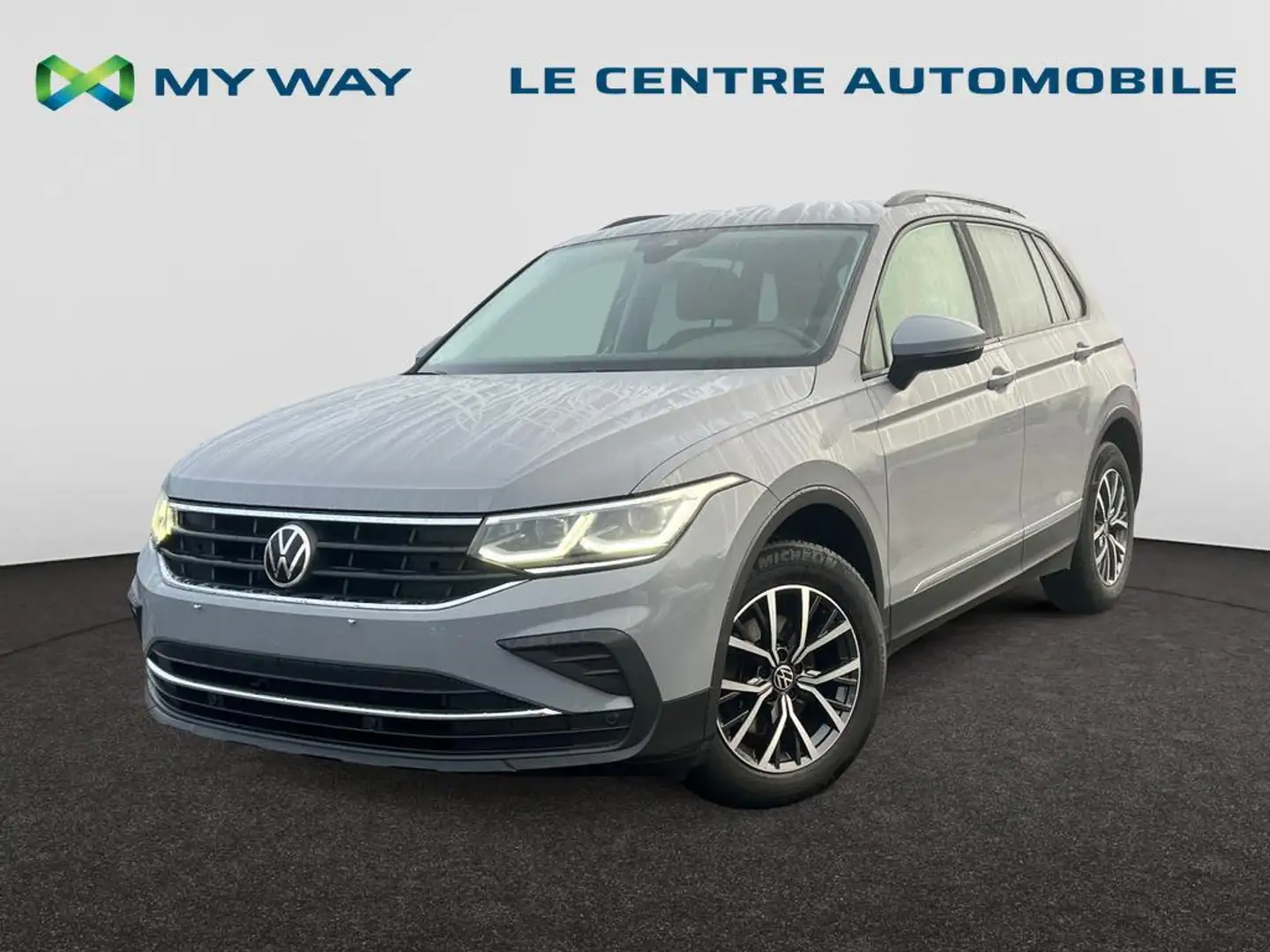 Volkswagen Tiguan Life 2.0 TDI SCR 90 kW (122 ch) 6 vitesses manuel Gris - 1