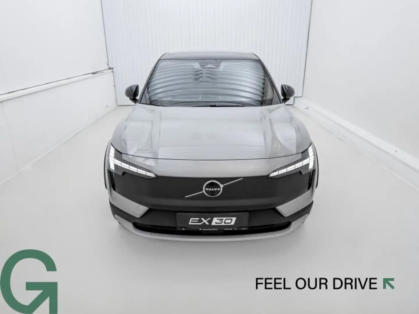 Volvo EX30 Cross Country Ultra, Twin Motor Performance, Vollelektrisch Grau - 2