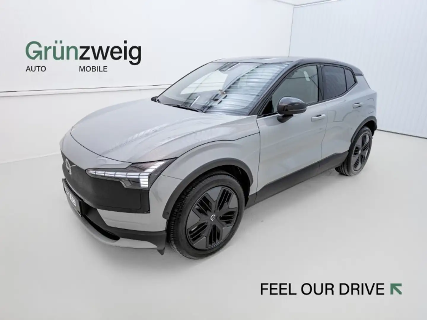 Volvo EX30 Cross Country Ultra, Twin Motor Performance, Vollelektrisch Grau - 1