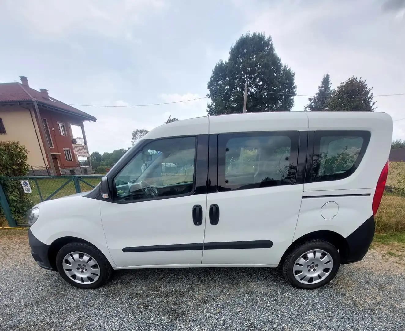 Fiat Doblo Doblo 1.4 16v Pop 95cv - 2