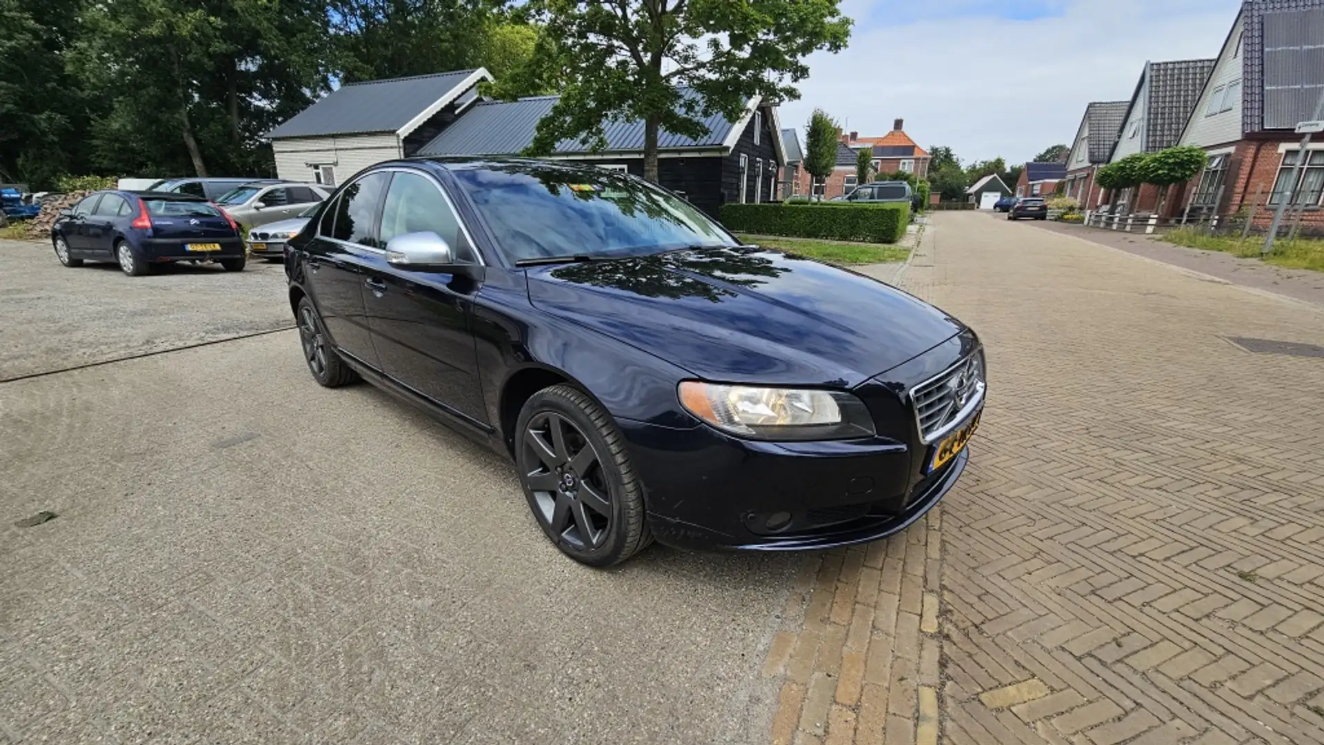 Volvo S80 2.5 T Momentum Bleu - 2