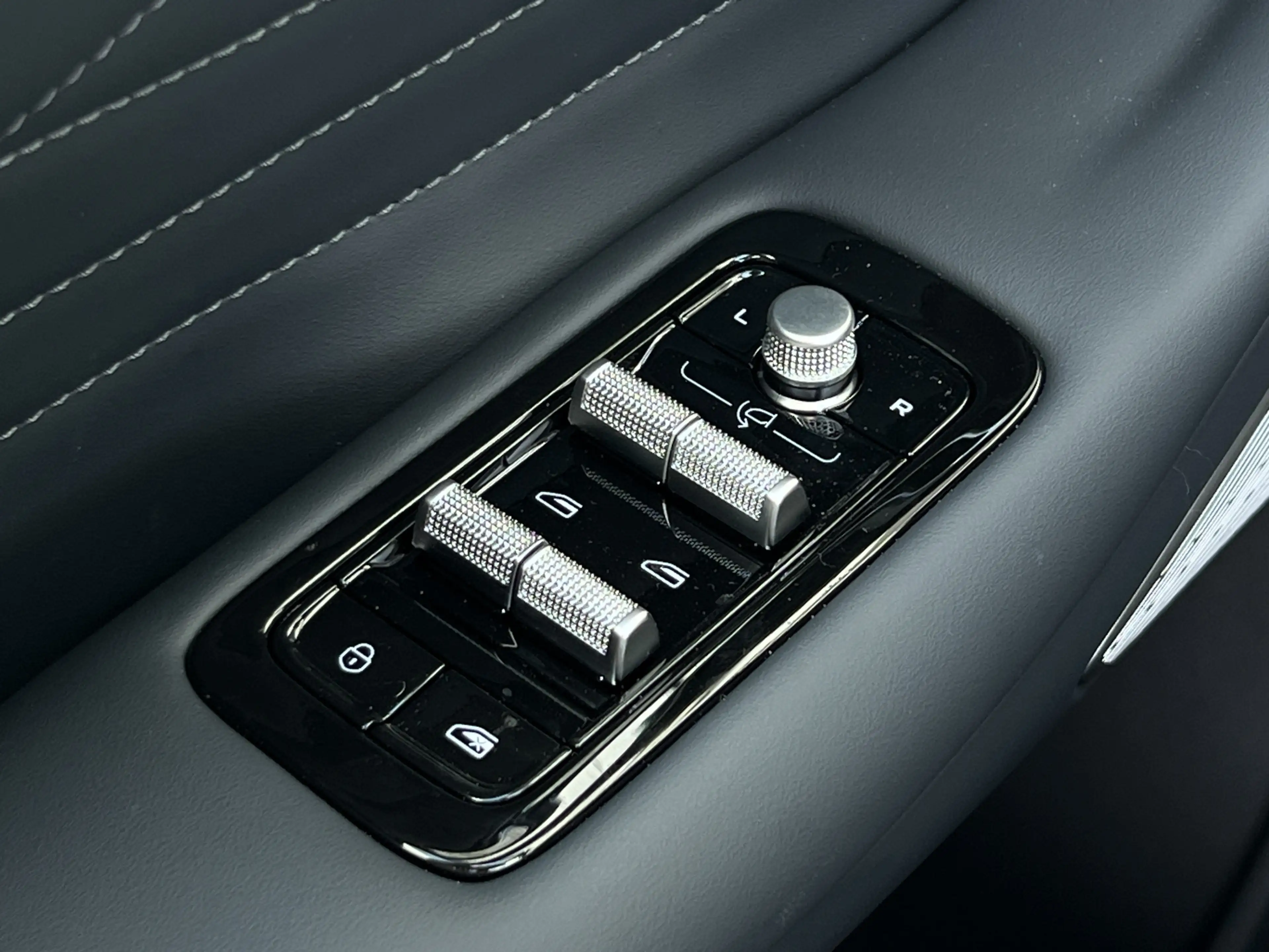 Geely Starray EM-i 1.5 Max+ PHEV | Long Range | 8 jaar garantie | Gee — photo 9