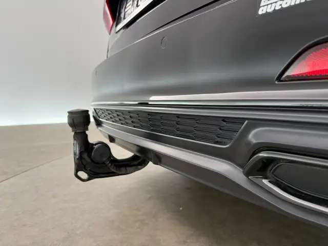 Audi A6 view 7