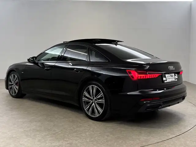 Audi A6 view 3